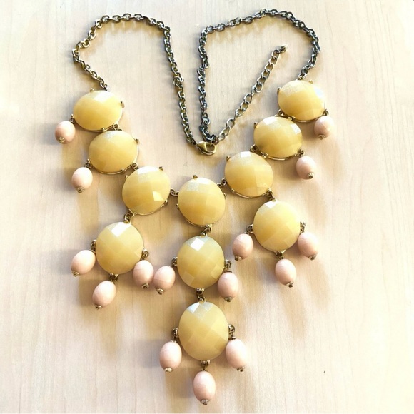 Yellow cabochon bib necklace statement necklace - Picture 1 of 7
